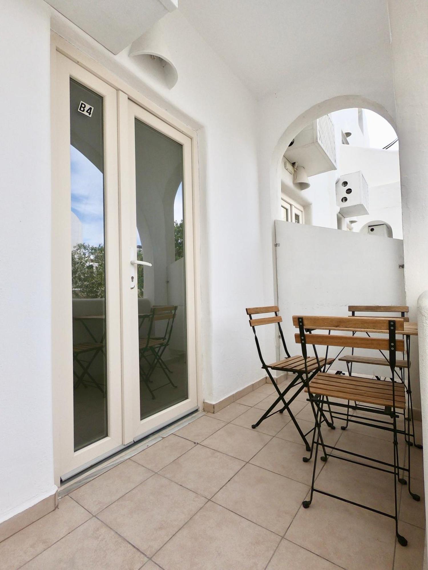 Anny Studios & Rooms Perissa Beach Exterior foto