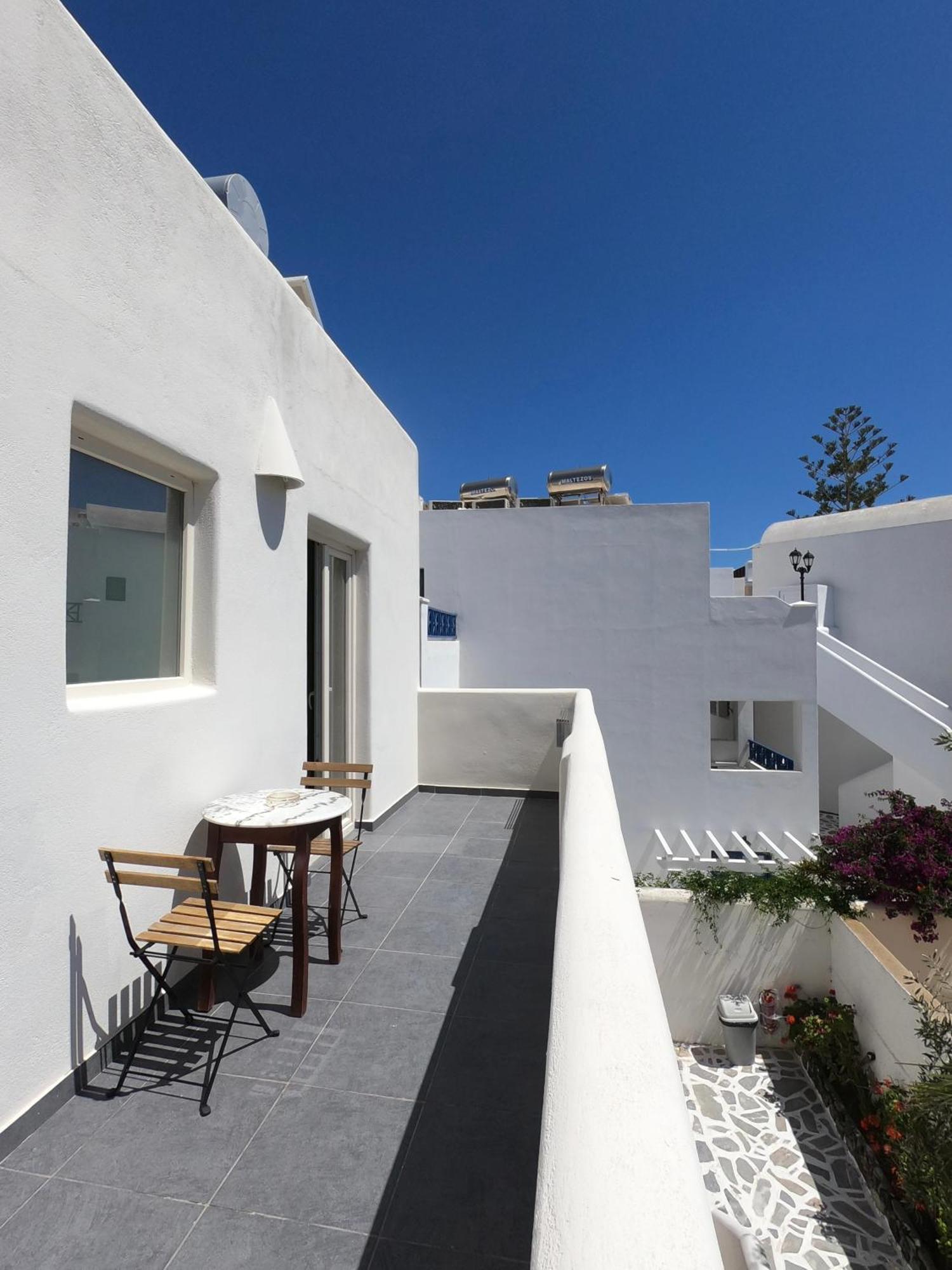 Anny Studios & Rooms Perissa Beach Exterior foto